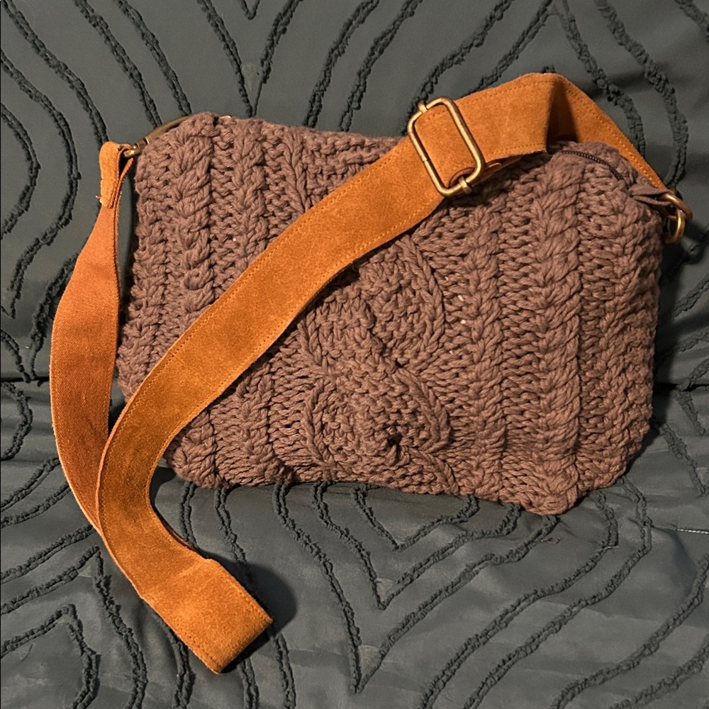 Panache Apparel Grey Knit Shoulder/Cross Body Bag (adjustable).